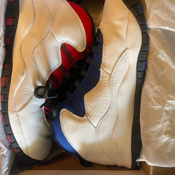 Jordan 10 - Picture 2 of 3